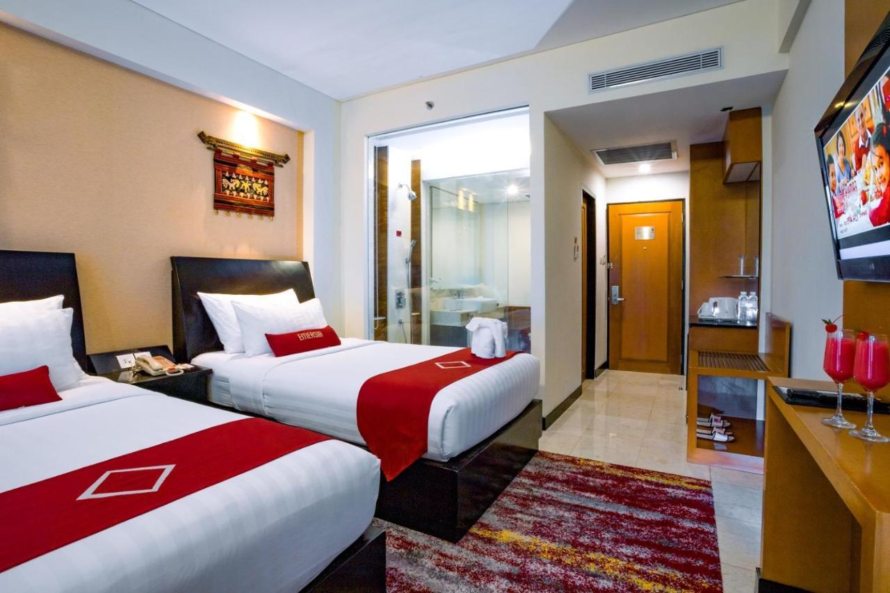 Emersia Hotel And Resort Bandar Lampung Exterior foto