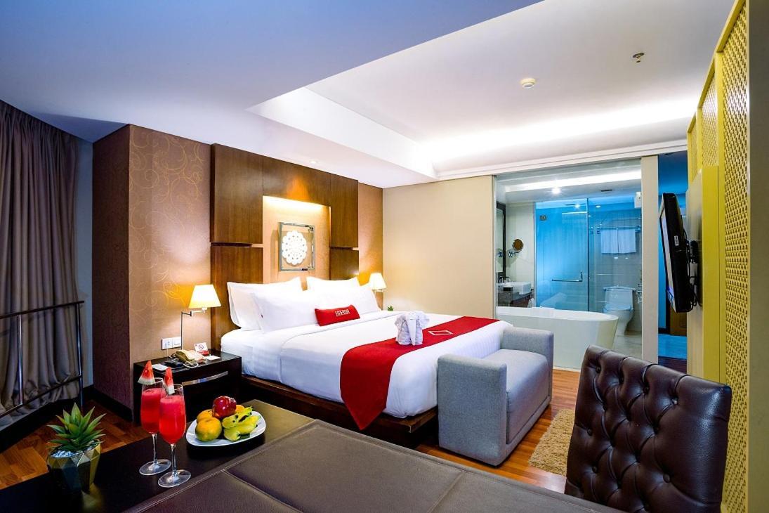Emersia Hotel And Resort Bandar Lampung Exterior foto