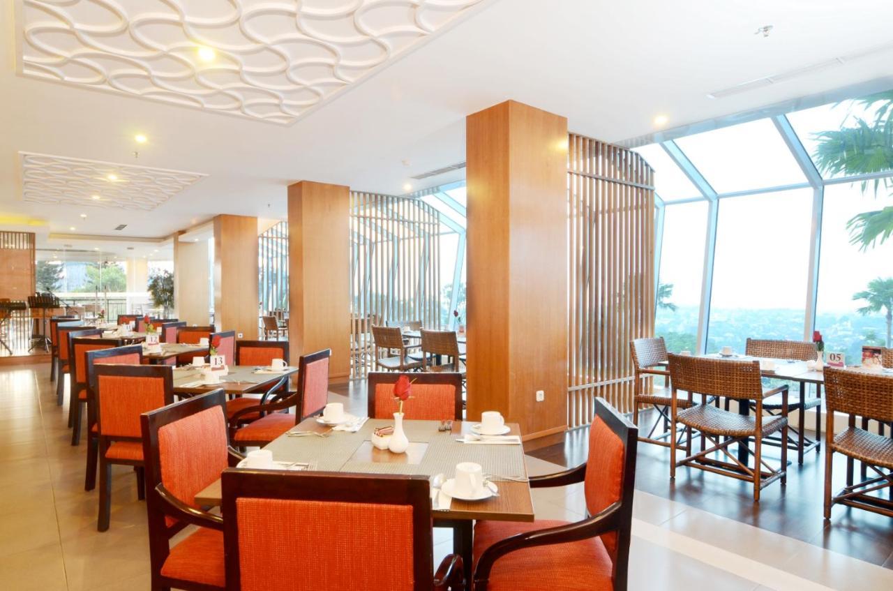 Emersia Hotel And Resort Bandar Lampung Exterior foto