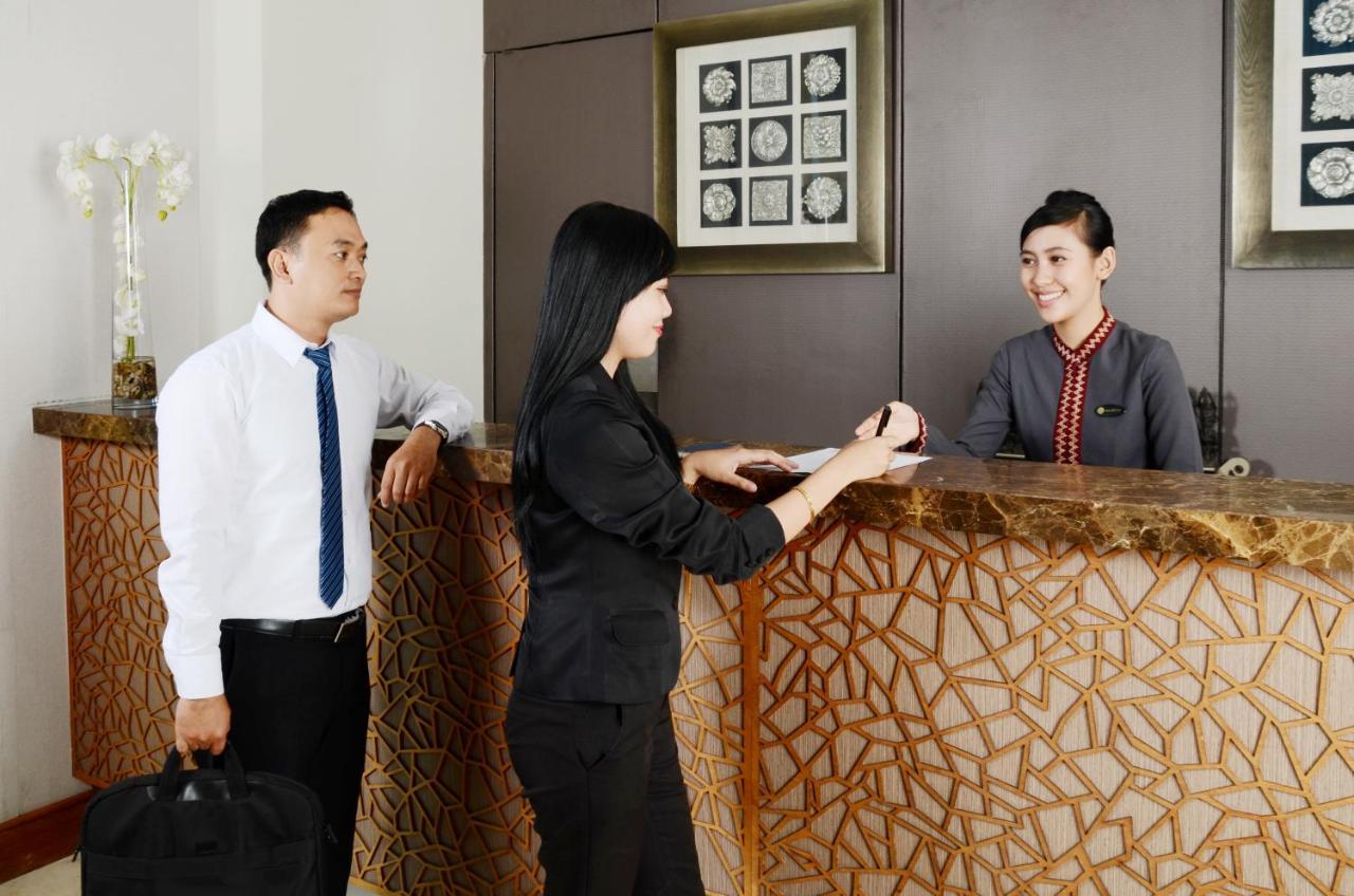 Emersia Hotel And Resort Bandar Lampung Exterior foto